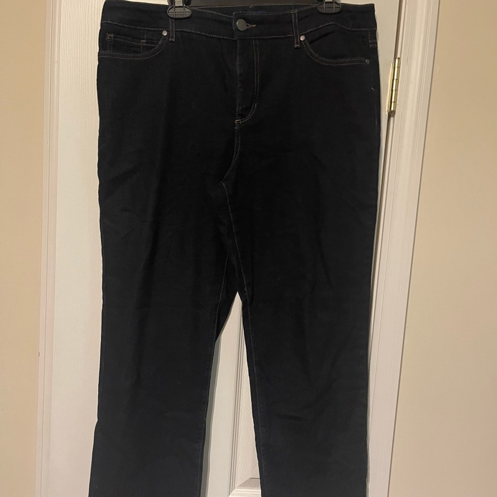 Bandolino BootCut Jeans